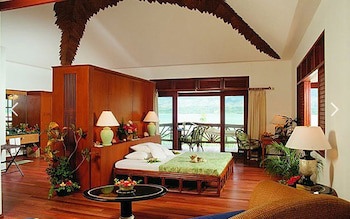 Badian Island Wellness Resort