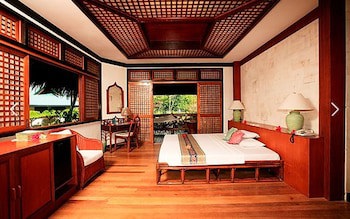 Badian Island Wellness Resort