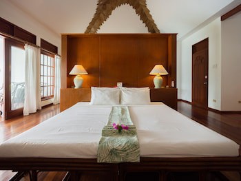 Badian Island Wellness Resort