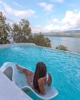 Badian Island Wellness Resort
