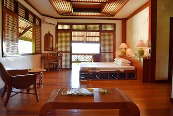 Badian Island Wellness Resort