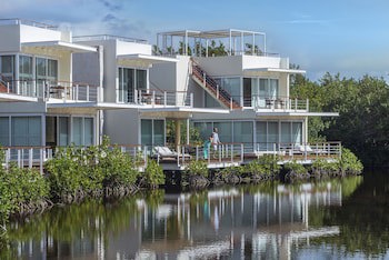 Blue Diamond Luxury Boutique - All Inclusive - Adults Only