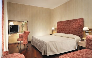 Poli Hotel galeri fotoğrafı