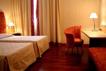 Poli Hotel galeri fotoğrafı