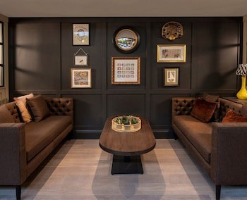 Horwood House Hotel