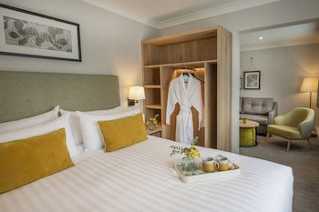 Horwood House Hotel