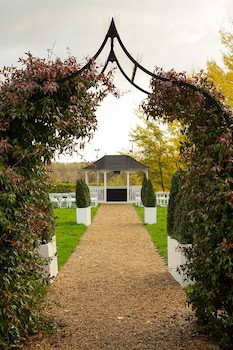 De Vere Cranage Estate