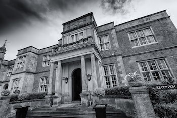 De Vere Cranage Estate