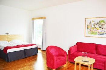 Arjang Hotel