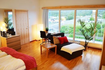 Arjang Hotel