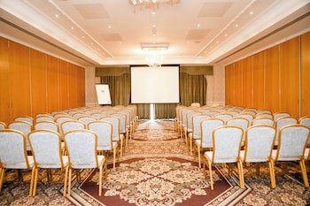 Shendish Manor Hotel & Golf Course