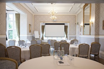 Shendish Manor Hotel & Golf Course