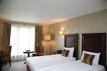 Shendish Manor Hotel & Golf Course