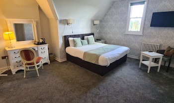 Shendish Manor Hotel & Golf Course
