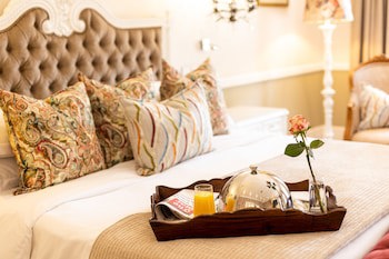 Fairlawns Boutique Hotel And Spa