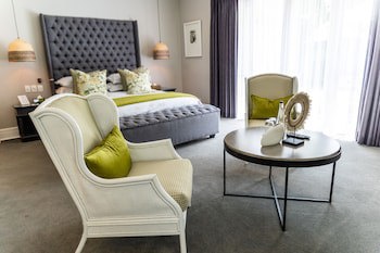 Fairlawns Boutique Hotel And Spa