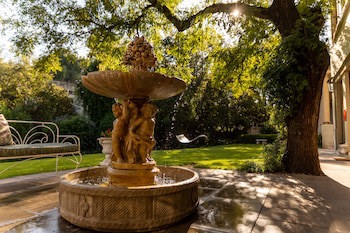 Fairlawns Boutique Hotel And Spa
