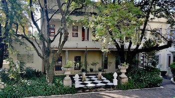 Fairlawns Boutique Hotel And Spa