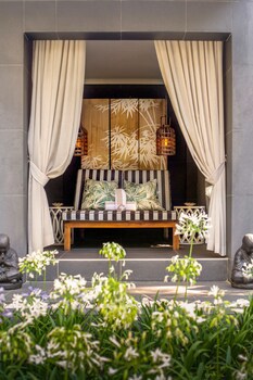 Fairlawns Boutique Hotel And Spa