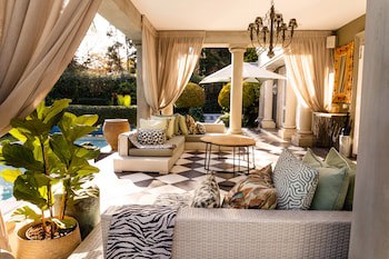 Fairlawns Boutique Hotel And Spa