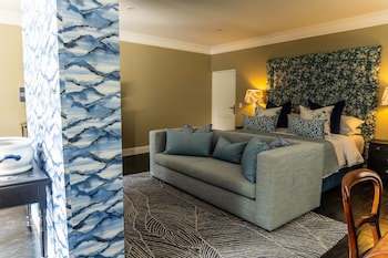 Fairlawns Boutique Hotel And Spa