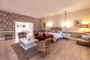 Fairlawns Boutique Hotel And Spa