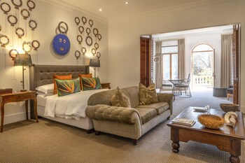 Fairlawns Boutique Hotel And Spa