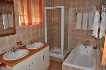 Gooderson Natal Spa Hot Springs & Leisure Resort