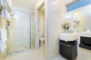 Best Western Newmarket Inn & Suites
