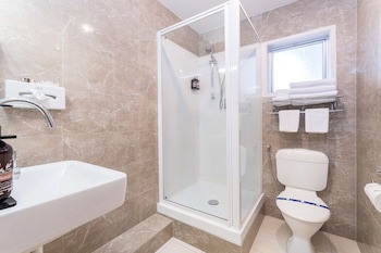 Best Western Newmarket Inn & Suites