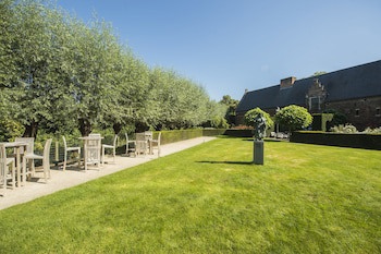 Begijnhof Hotel