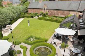 Begijnhof Hotel