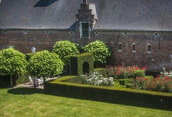 Begijnhof Hotel