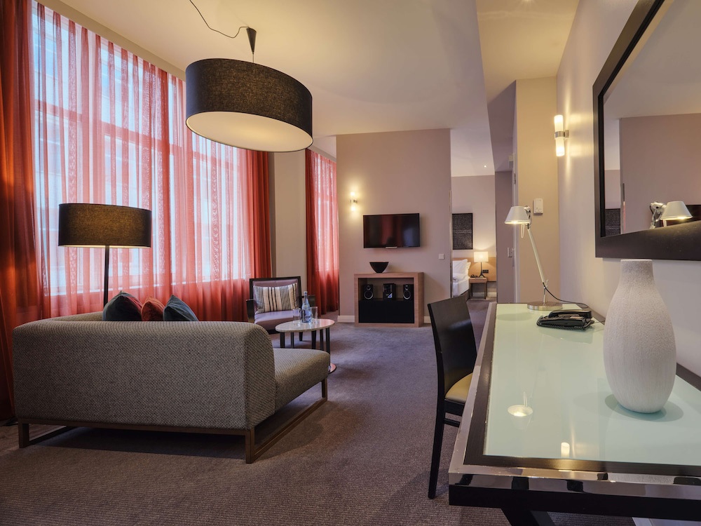 Adina Apartment Hotel Berlin CheckPoint Charlie