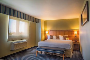 Courtyard By Marriott Aguadilla