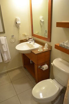 Courtyard By Marriott Aguadilla