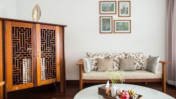 Amanjaya Pancam Suites Hotel