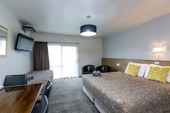 16 Northgate Motor Lodge