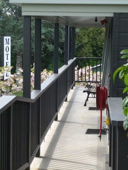 16 Northgate Motor Lodge