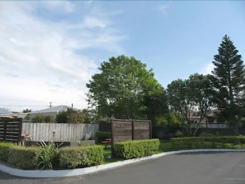 16 Northgate Motor Lodge