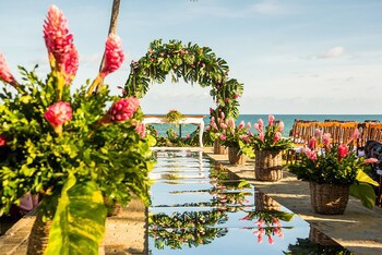 Catussaba Resort Hotel