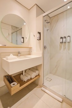 Hampton By Hilton Guarulhos Airport