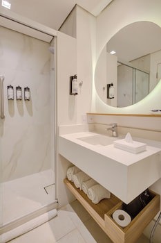 Hampton By Hilton Guarulhos Airport