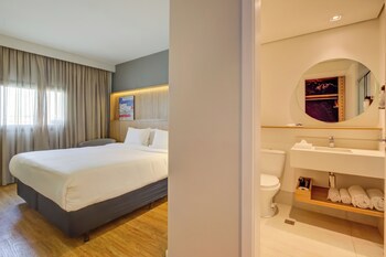 Hampton By Hilton Guarulhos Airport