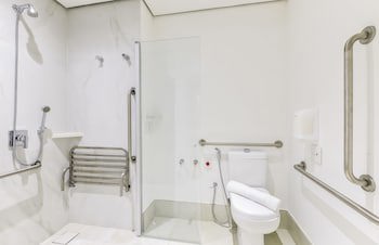 Hampton By Hilton Guarulhos Airport
