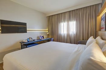 Hampton By Hilton Guarulhos Airport
