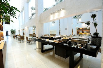 Oasis Tower Hotel