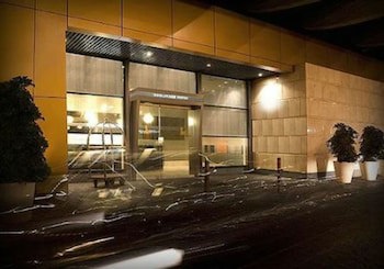 Boulevard Suites Hotel