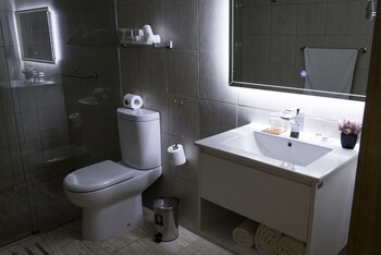 Boulevard Suites Hotel