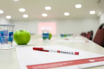 Ramada Lagoa Santa International Airport/Belo Horizonte